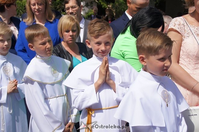 Pierwsza Komunia Święta w ostrołęckim klasztorze [14.05.2017] - zdjęcie #40 - eOstroleka.pl