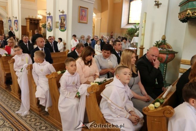 Pierwsza Komunia Święta w parafii pw. Nawiedzenia NMP [14.05.2017] - zdjęcie #15 - eOstroleka.pl
