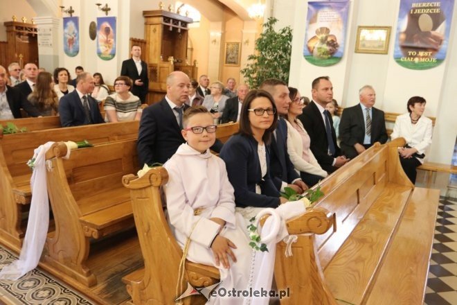 Pierwsza Komunia Święta w parafii pw. Nawiedzenia NMP [14.05.2017] - zdjęcie #18 - eOstroleka.pl