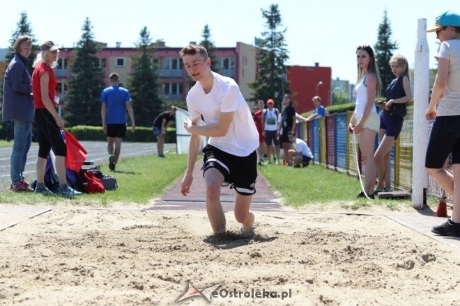 Mistrzostwa Ostrołęki juniorów i juniorów młodszych w lekkiej atletyce [18.05.2017] - zdjęcie #24 - eOstroleka.pl