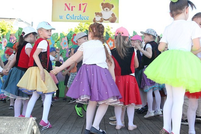 VI Przedszkolny Festiwal Tańca [19.05.2017] - zdjęcie #25 - eOstroleka.pl