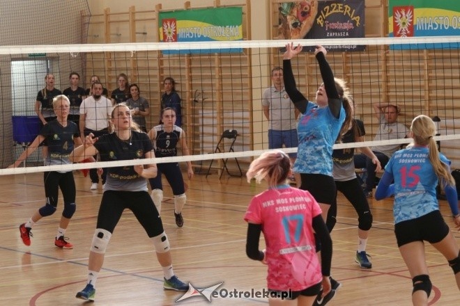 Turniej finałowy III ligi siatkarek - Ostrołęka [20.05.2017] - zdjęcie #35 - eOstroleka.pl