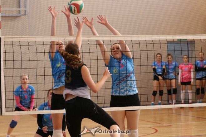 Turniej finałowy III ligi siatkarek - Ostrołęka [20.05.2017] - zdjęcie #23 - eOstroleka.pl
