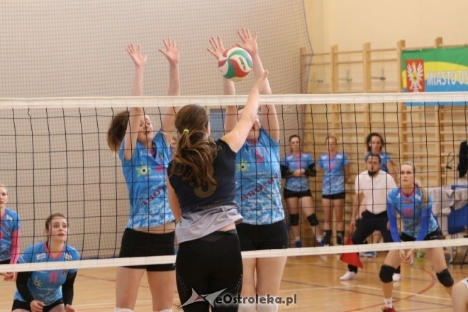 Turniej finałowy III ligi siatkarek - Ostrołęka [20.05.2017] - zdjęcie #7 - eOstroleka.pl