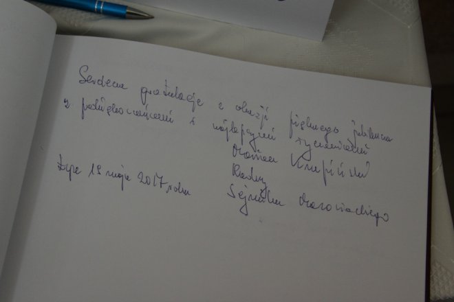 Łyse: Uroczystości szkolnego jubileuszu z udziałem Jerzego Hoffmana [ZDJĘCIA] - zdjęcie #7 - eOstroleka.pl