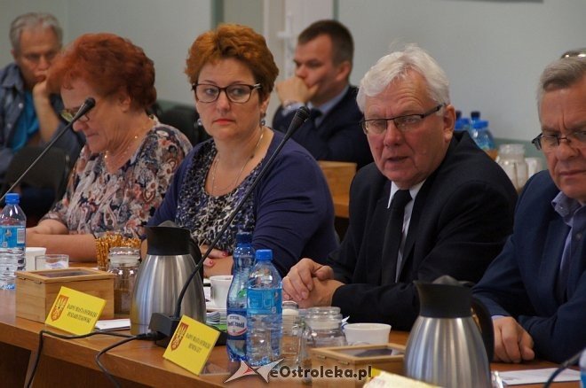 XLVII sesja Rady Miasta Ostrołęki [25.05.2017] - zdjęcie #20 - eOstroleka.pl