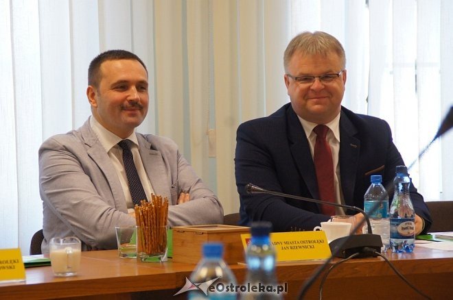 XLVII sesja Rady Miasta Ostrołęki [25.05.2017] - zdjęcie #30 - eOstroleka.pl