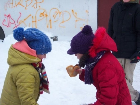 Ferie w MOSiR: Kulig dla dzieci na zakończenie ferii (12.02.2010r.)  - zdjęcie #31 - eOstroleka.pl