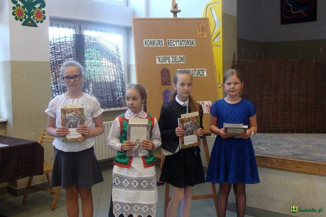 Konkurs recytatorski „Kurpie Zielone w Literaturze” oficjalnie rozstrzygnięty [ZDJĘCIA] - zdjęcie #19 - eOstroleka.pl