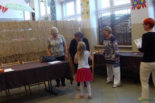 Konkurs recytatorski „Kurpie Zielone w Literaturze” oficjalnie rozstrzygnięty [ZDJĘCIA] - zdjęcie #9 - eOstroleka.pl