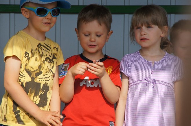 Dzień Rodziny w Przedszkolu Miejskim nr 17 Kraina Misiów [30.05.2017] - zdjęcie #74 - eOstroleka.pl