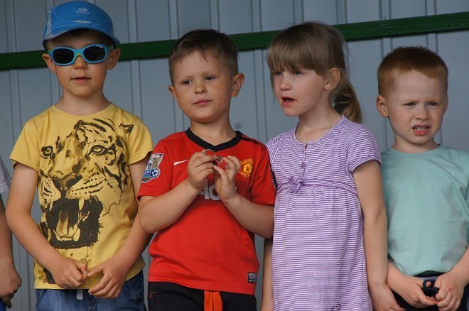 Dzień Rodziny w Przedszkolu Miejskim nr 17 Kraina Misiów [30.05.2017] - zdjęcie #56 - eOstroleka.pl