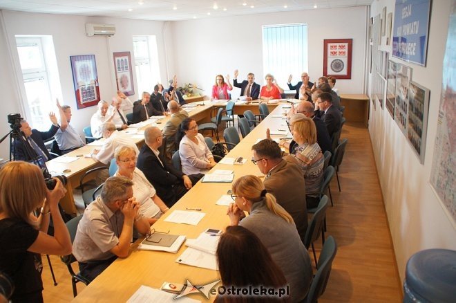 XXXII sesja Rady Powiatu w Ostrołęce [31.05.2017] - zdjęcie #60 - eOstroleka.pl