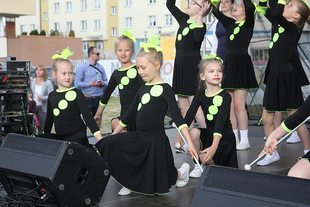 20-lecie OTBS - festyn rodzinny, koncert Power Boy, Eratox [02.06.2017] - zdjęcie #160 - eOstroleka.pl