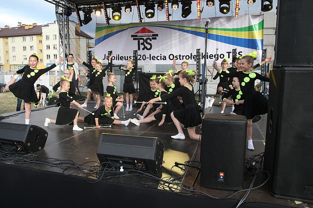 20-lecie OTBS - festyn rodzinny, koncert Power Boy, Eratox [02.06.2017] - zdjęcie #144 - eOstroleka.pl