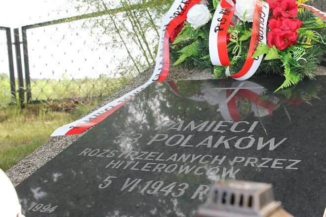Uroczystości upamiętniające mord na Polakach w Pasiekach [05.06.2017] - zdjęcie #11 - eOstroleka.pl
