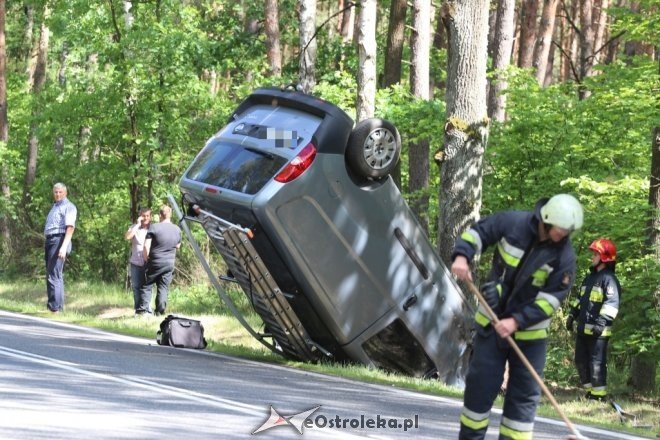 Wypadek w Borowcach [07.06.2017] - zdjęcie #1 - eOstroleka.pl