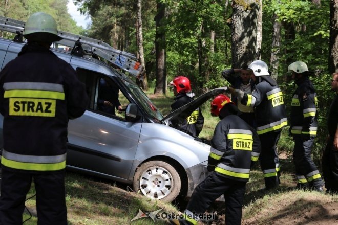 Wypadek w Borowcach [07.06.2017] - zdjęcie #15 - eOstroleka.pl