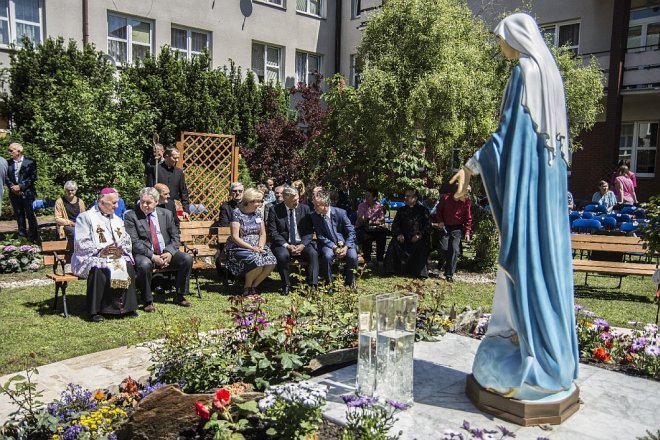 Jubileusz 20-lecia Domu Pomocy Społecznej [03.06.2017] - zdjęcie #2 - eOstroleka.pl