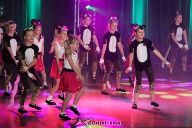 20 lat Zespołu Tańca Współczesnego DE-EM (09.06.2017) - zdjęcie #76 - eOstroleka.pl