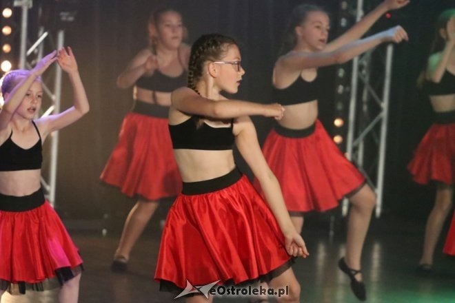 20 lat Zespołu Tańca Współczesnego DE-EM (09.06.2017) - zdjęcie #61 - eOstroleka.pl