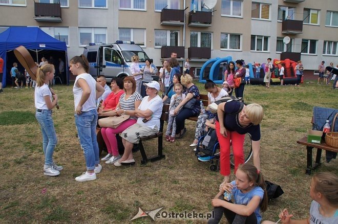 Festyn rodzinny na osiedlu Łęczysk [ZDJĘCIA] - zdjęcie #14 - eOstroleka.pl