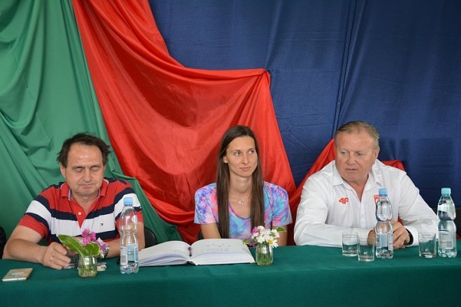 Brązowa medalistka Igrzysk Olimpijskich z Rio z wizytą w Kuninie [ZDJĘCIA] - zdjęcie #1 - eOstroleka.pl