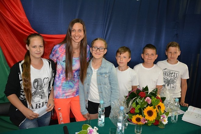 Brązowa medalistka Igrzysk Olimpijskich z Rio z wizytą w Kuninie [ZDJĘCIA] - zdjęcie #3 - eOstroleka.pl