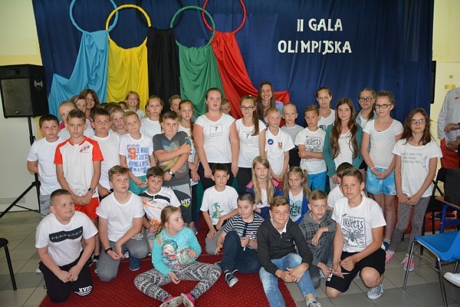 Brązowa medalistka Igrzysk Olimpijskich z Rio z wizytą w Kuninie [ZDJĘCIA] - zdjęcie #2 - eOstroleka.pl