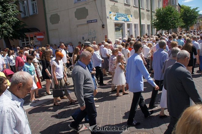 Procesja Bożego Ciała w sanktuarium pw. św. Antoniego Padewskiego w Ostrołęce [15.06.2017] - zdjęcie #82 - eOstroleka.pl