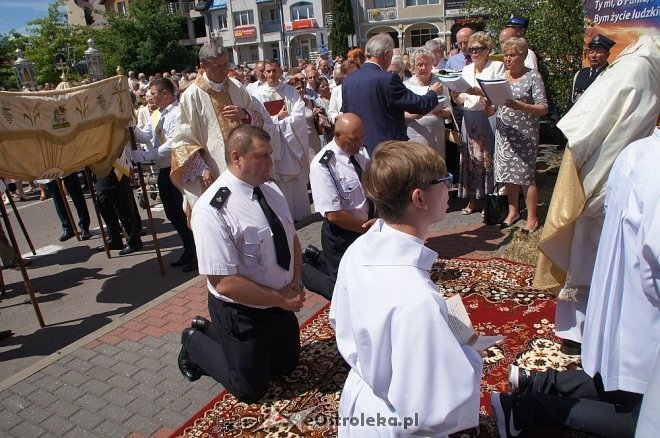 Procesja Bożego Ciała w sanktuarium pw. św. Antoniego Padewskiego w Ostrołęce [15.06.2017] - zdjęcie #177 - eOstroleka.pl