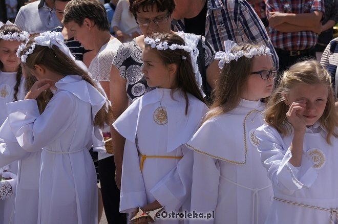 Procesja Bożego Ciała w sanktuarium pw. św. Antoniego Padewskiego w Ostrołęce [15.06.2017] - zdjęcie #115 - eOstroleka.pl