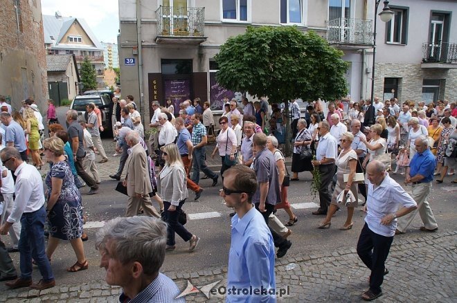 Procesja Bożego Ciała w sanktuarium pw. św. Antoniego Padewskiego w Ostrołęce [15.06.2017] - zdjęcie #8 - eOstroleka.pl