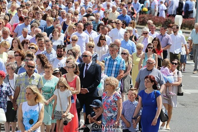 Boże Ciało 2017 w parafii pw. św. Franciszka [15.06.2017] - zdjęcie #15 - eOstroleka.pl