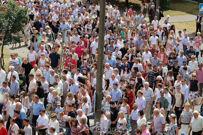 Boże Ciało 2017 w parafii pw. Zbawiciela Świata [15.06.2017] - zdjęcie #59 - eOstroleka.pl