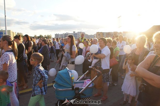 Koncert uwielbienia „Zjednoczeni dla Miłości” po raz trzeci w Ostrołęce [WIDEO, ZDJĘCIA] - zdjęcie #59 - eOstroleka.pl