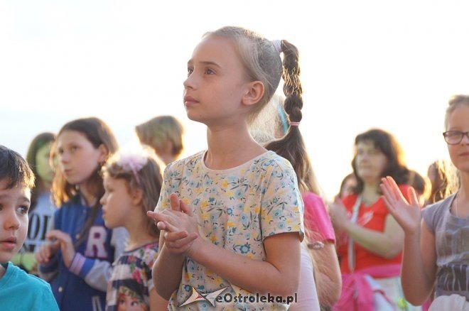 Koncert uwielbienia „Zjednoczeni dla Miłości” po raz trzeci w Ostrołęce [WIDEO, ZDJĘCIA] - zdjęcie #77 - eOstroleka.pl