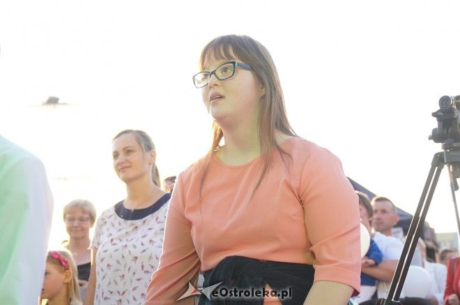 Koncert uwielbienia „Zjednoczeni dla Miłości” po raz trzeci w Ostrołęce [WIDEO, ZDJĘCIA] - zdjęcie #82 - eOstroleka.pl