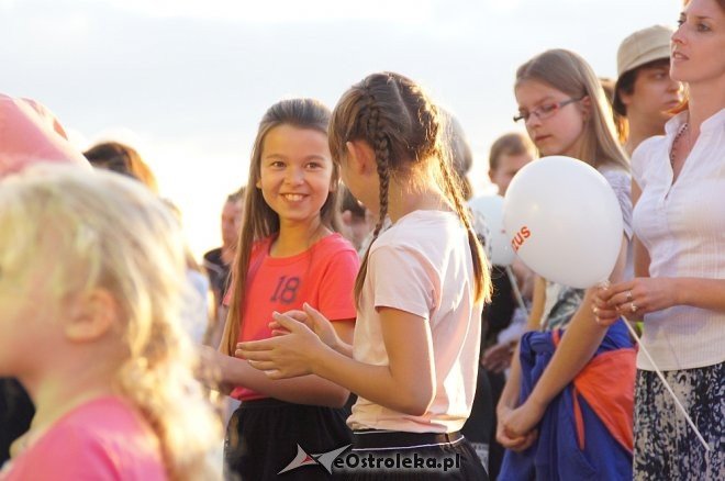 Koncert uwielbienia „Zjednoczeni dla Miłości” po raz trzeci w Ostrołęce [WIDEO, ZDJĘCIA] - zdjęcie #96 - eOstroleka.pl