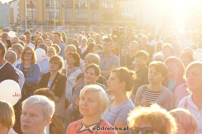 Koncert uwielbienia „Zjednoczeni dla Miłości” po raz trzeci w Ostrołęce [WIDEO, ZDJĘCIA] - zdjęcie #103 - eOstroleka.pl