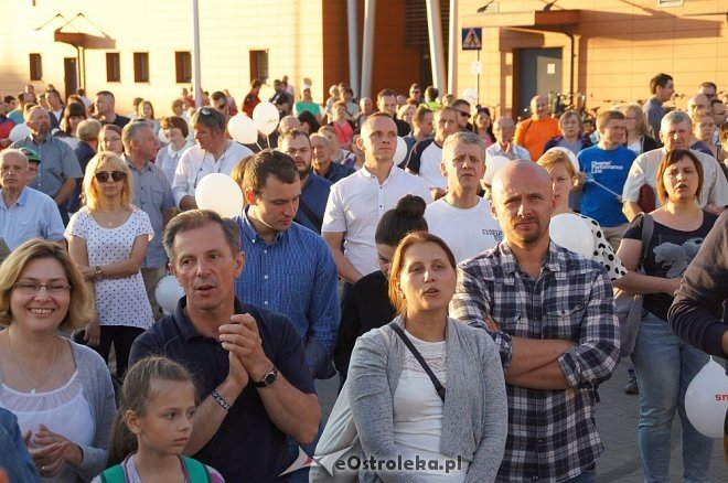 Koncert uwielbienia „Zjednoczeni dla Miłości” po raz trzeci w Ostrołęce [WIDEO, ZDJĘCIA] - zdjęcie #107 - eOstroleka.pl