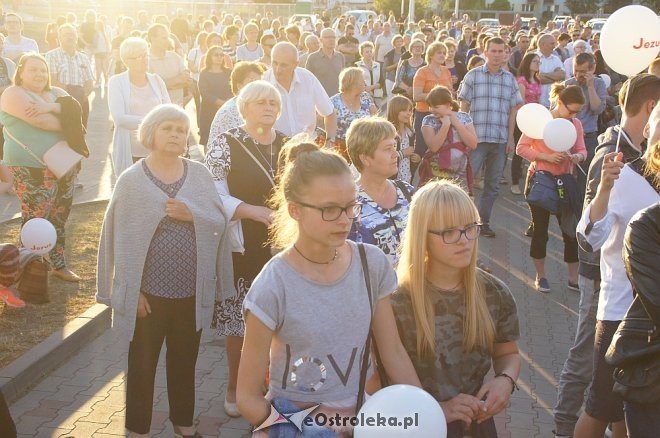 Koncert uwielbienia „Zjednoczeni dla Miłości” po raz trzeci w Ostrołęce [WIDEO, ZDJĘCIA] - zdjęcie #120 - eOstroleka.pl
