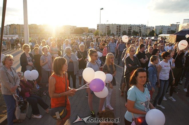 Koncert uwielbienia „Zjednoczeni dla Miłości” po raz trzeci w Ostrołęce [WIDEO, ZDJĘCIA] - zdjęcie #124 - eOstroleka.pl