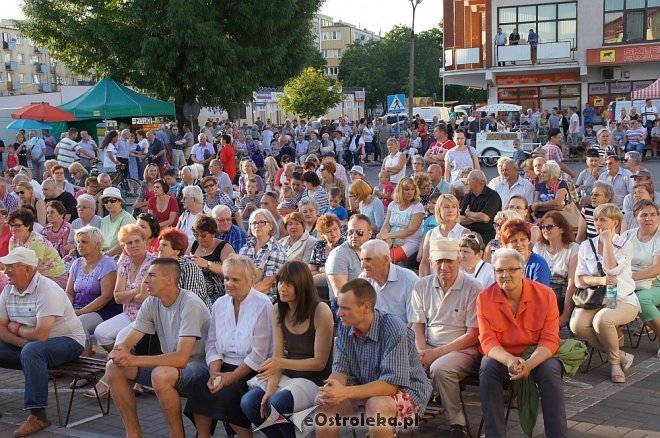 Festyn Spółdzielczy z gwiazdami disco polo [18.06.2017] - zdjęcie #65 - eOstroleka.pl