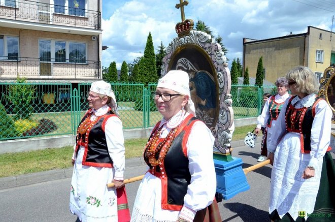 Procesja Bożego Ciała w Kadzidle [15.06.2017] - zdjęcie #118 - eOstroleka.pl