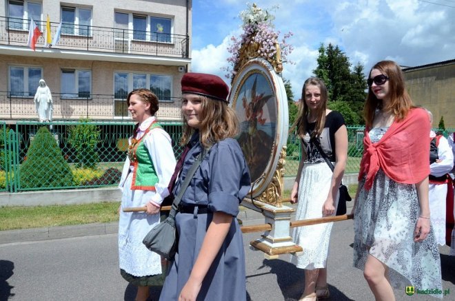 Procesja Bożego Ciała w Kadzidle [15.06.2017] - zdjęcie #112 - eOstroleka.pl