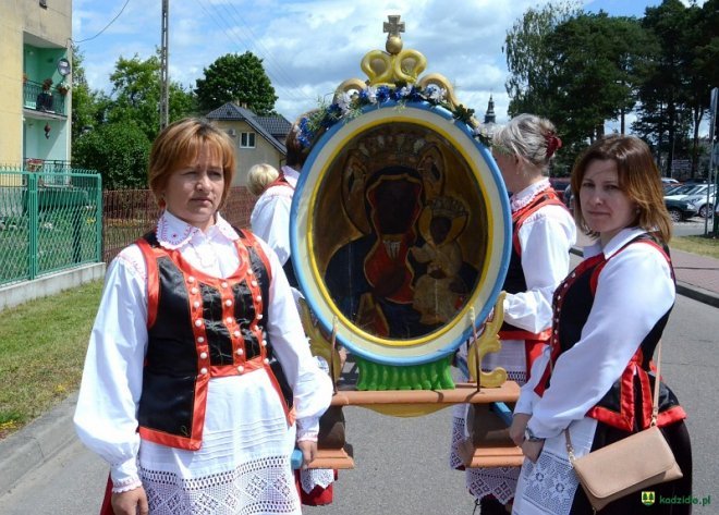 Procesja Bożego Ciała w Kadzidle [15.06.2017] - zdjęcie #108 - eOstroleka.pl