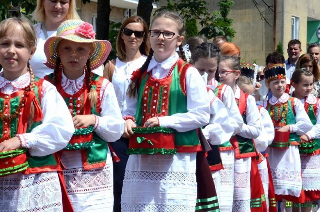 Procesja Bożego Ciała w Kadzidle [15.06.2017] - zdjęcie #83 - eOstroleka.pl