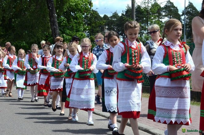 Procesja Bożego Ciała w Kadzidle [15.06.2017] - zdjęcie #78 - eOstroleka.pl