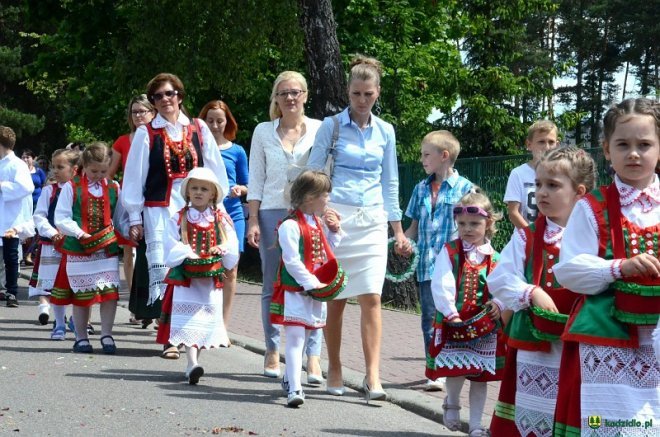 Procesja Bożego Ciała w Kadzidle [15.06.2017] - zdjęcie #75 - eOstroleka.pl